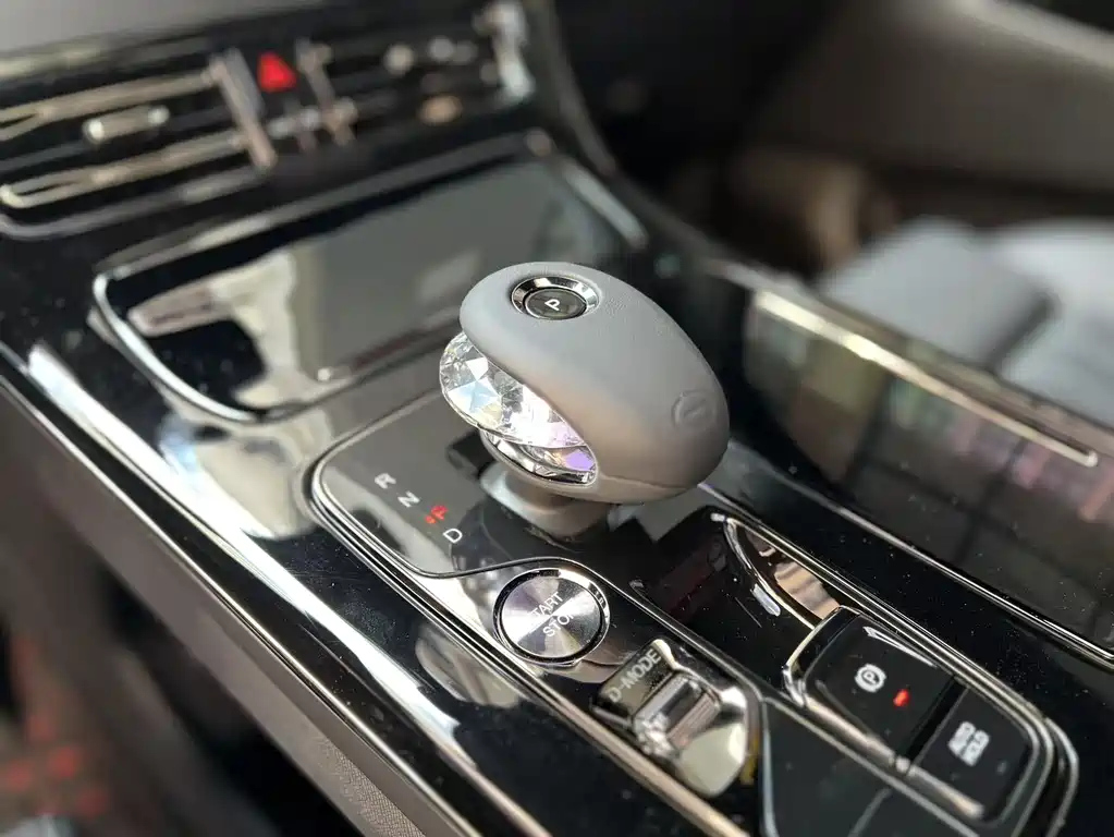 TRUMPCHI M8 2024