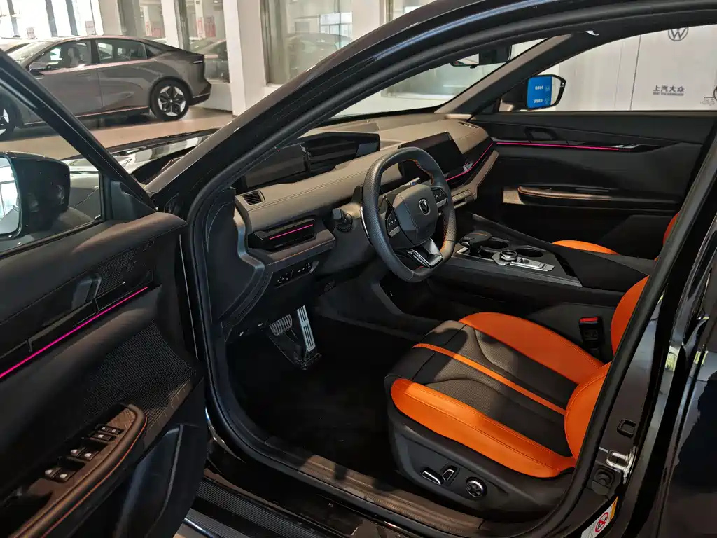 CHANGAN UNI-V 2024