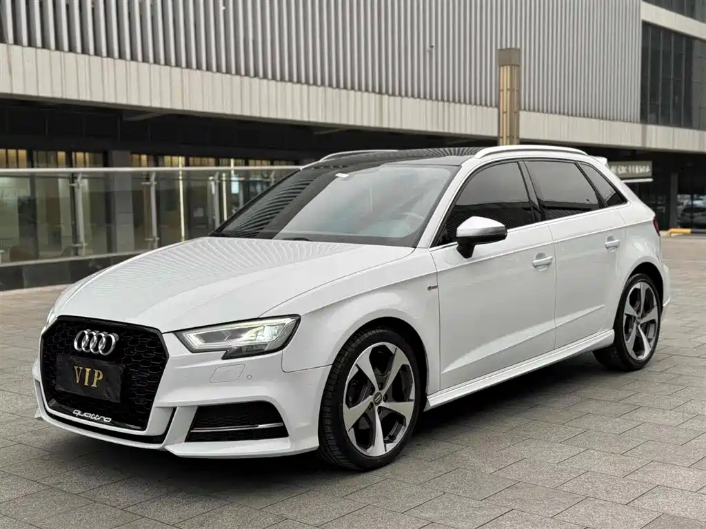 AUDI A3 2017