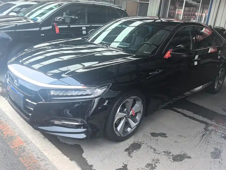 HONDA ACCORD 2018