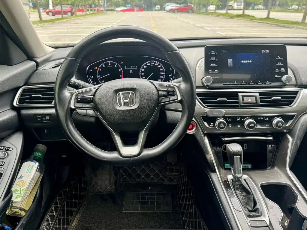 HONDA ACCORD 2018