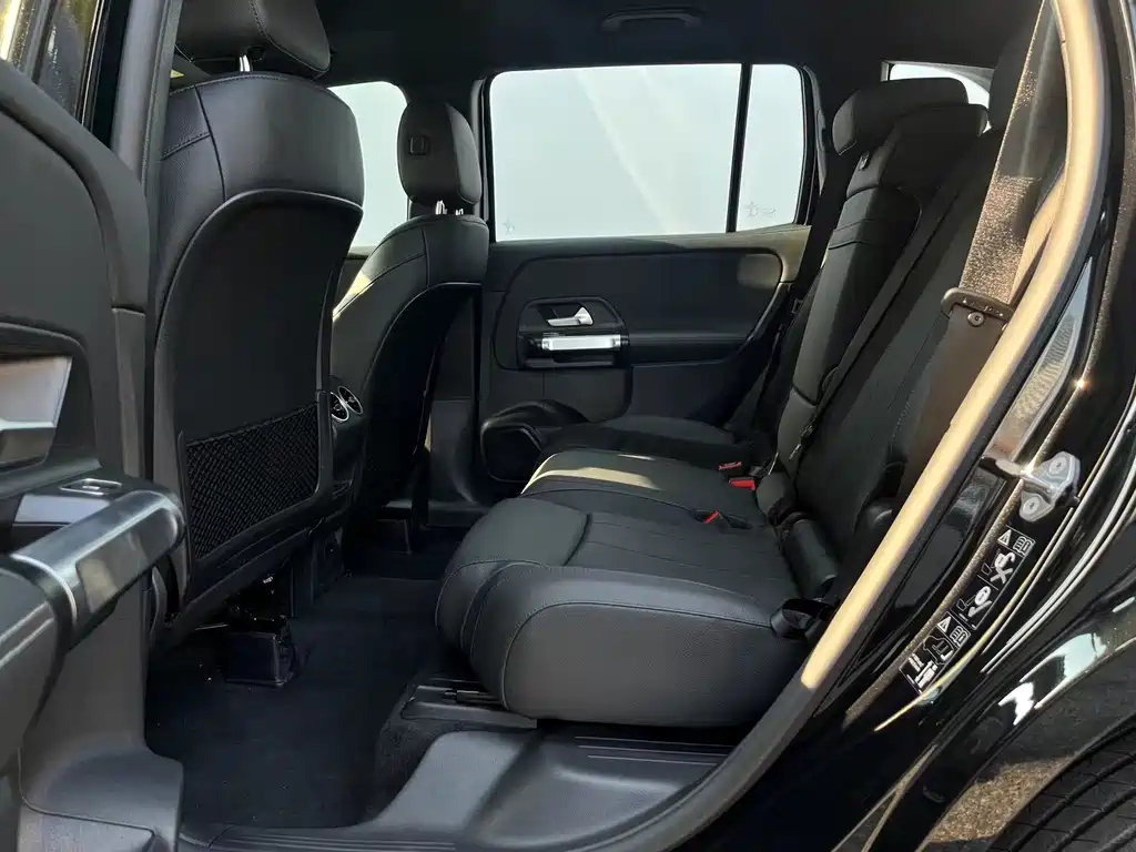 MERCEDES BENZ GLB 2022