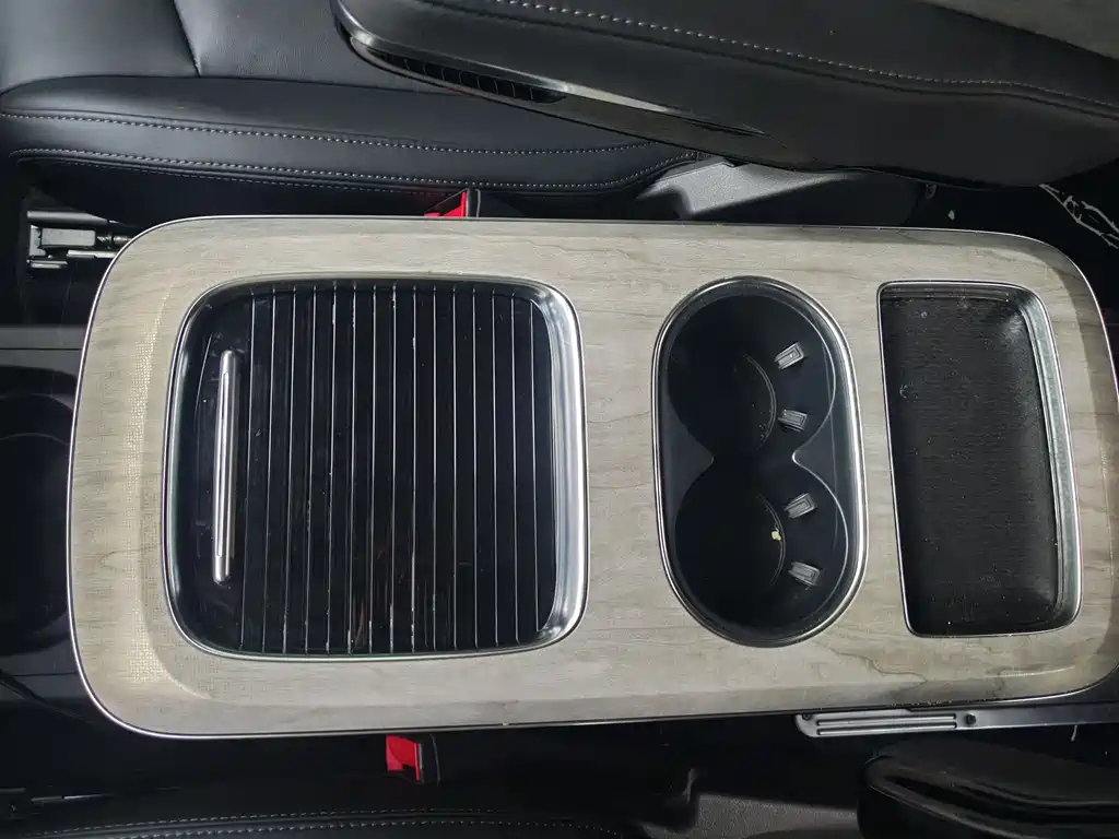 HONGQI HQ9 2023