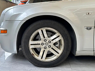 CHRYSLER 300C  2006 YEAR 2.7L DELUXE EDITION 2006