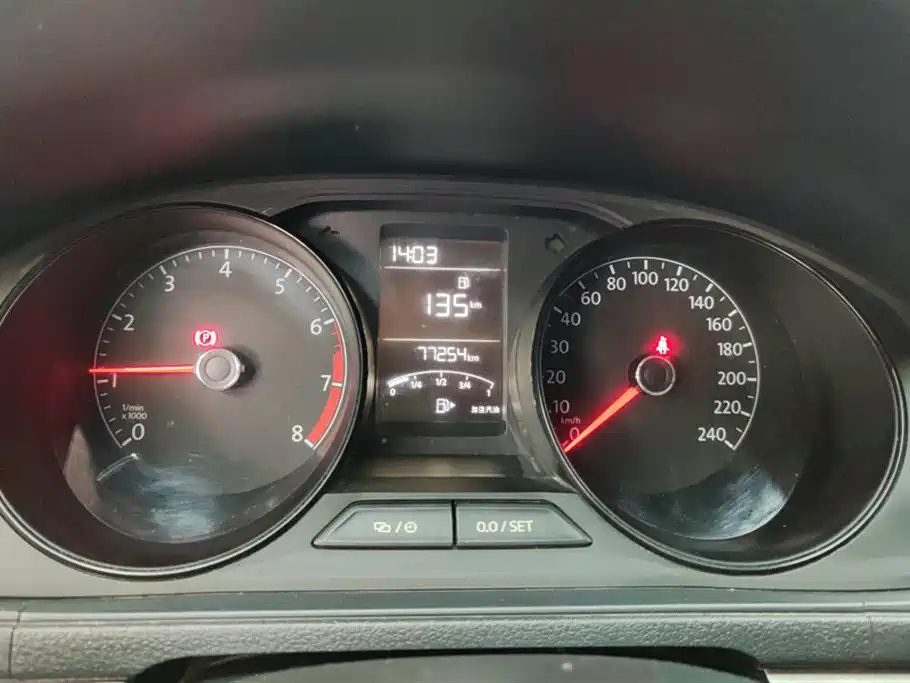 VOLKSWAGEN LAVIDA 2019