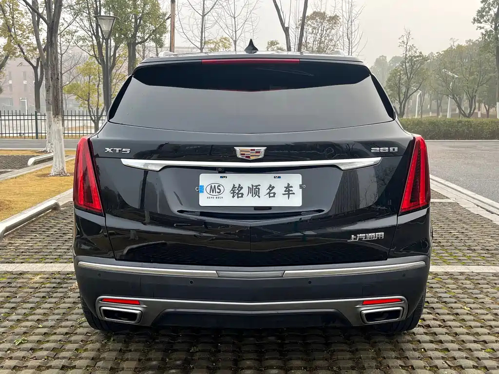 CADILLAC XT5 2020