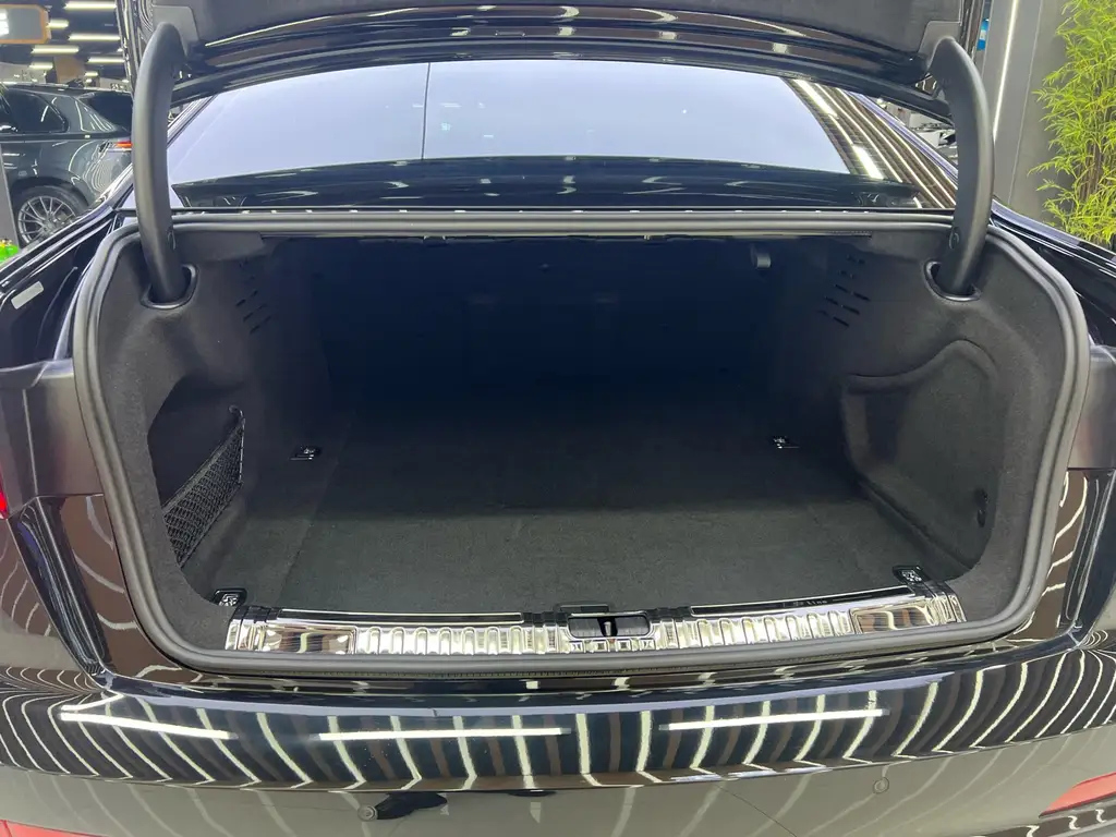 AUDI A6L 2020