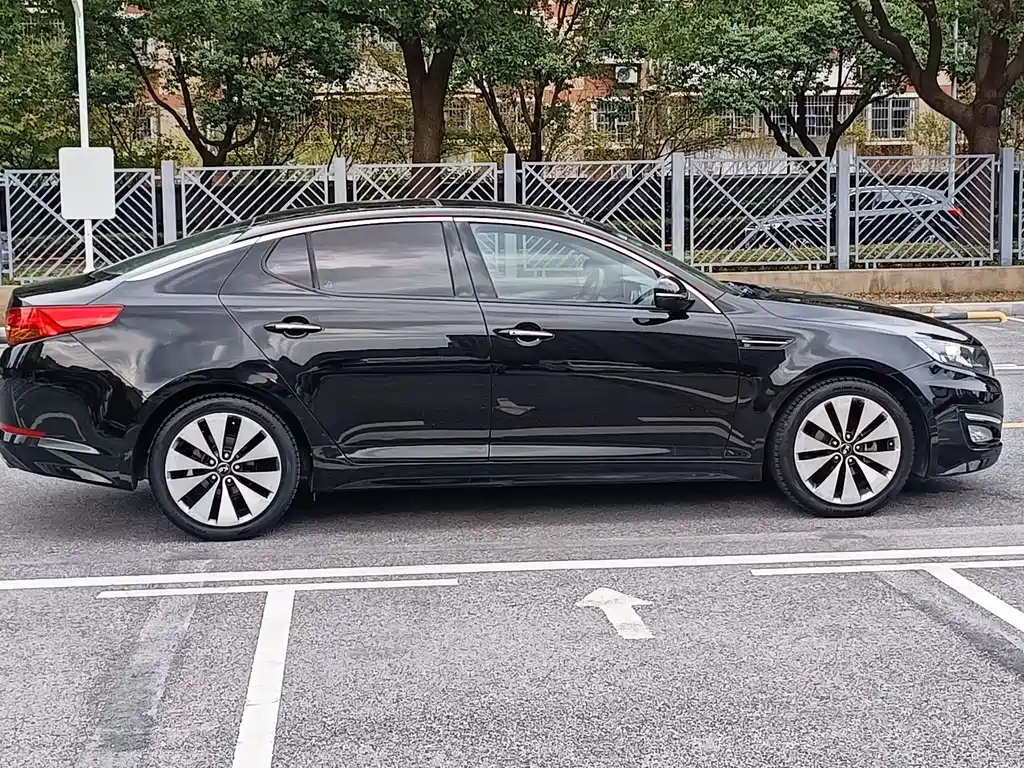 KIA K5 2012