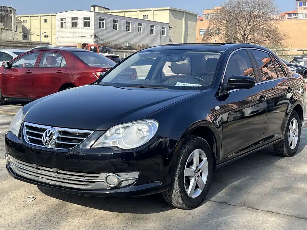 VOLKSWAGEN BORA 2011