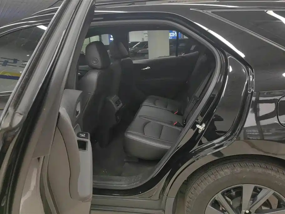 CHEVROLET EXPLORER 2022