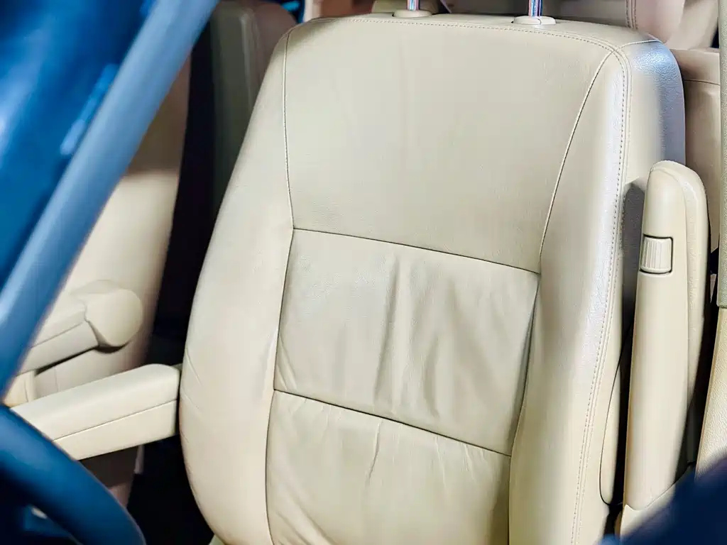 VOLKSWAGEN MULTIVAN 2008