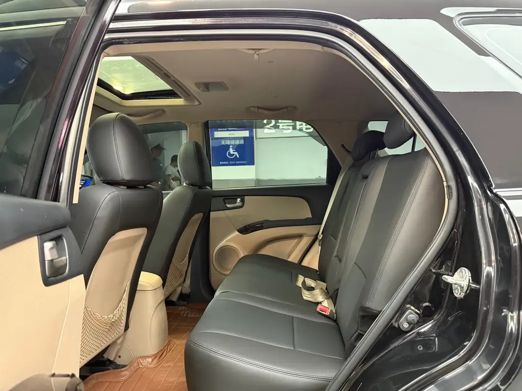 KIA SPORTAGE 2013