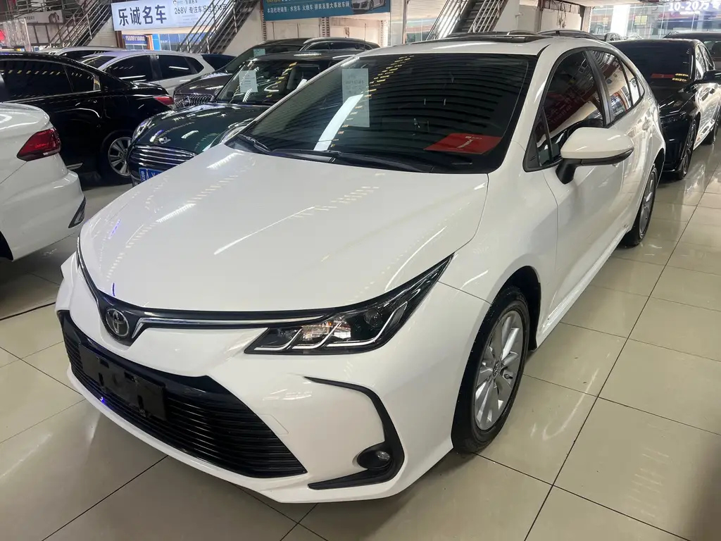 TOYOTA COROLLA 2023