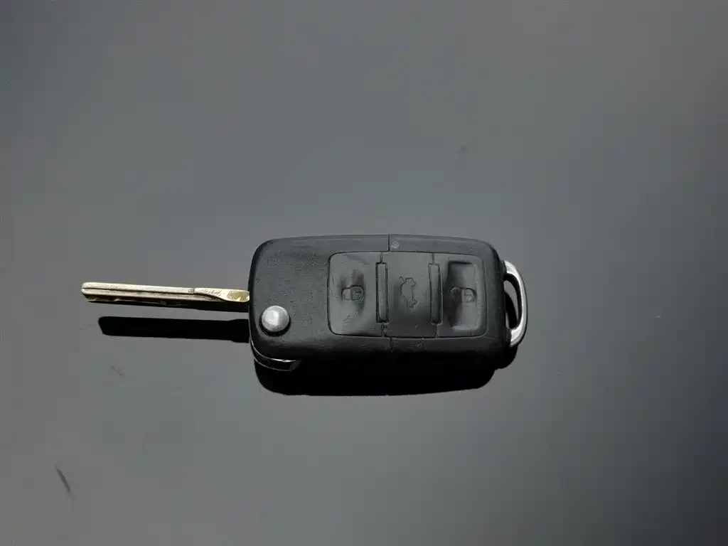 VOLKSWAGEN GOLF 2011