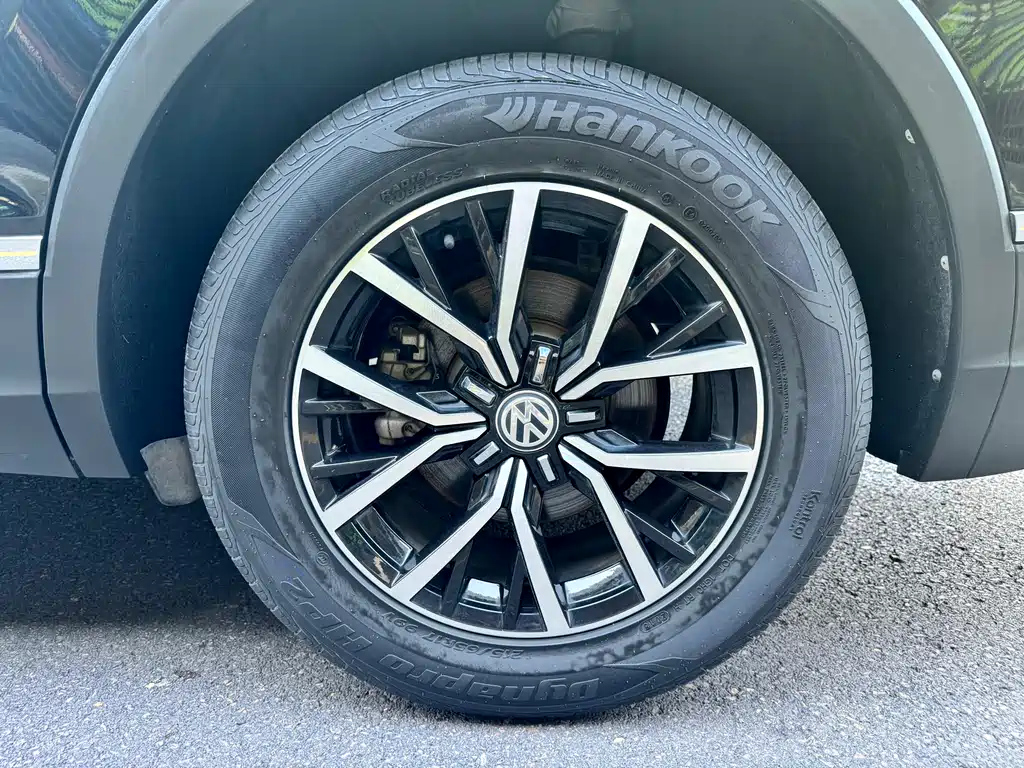 VOLKSWAGEN TIGUAN L 2018