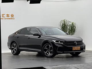 VOLKSWAGEN PASSAT  2025