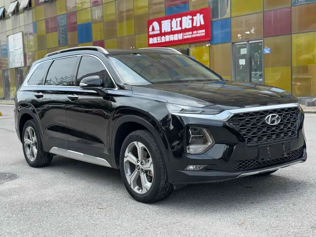HYUNDAI SANTAFE 2020