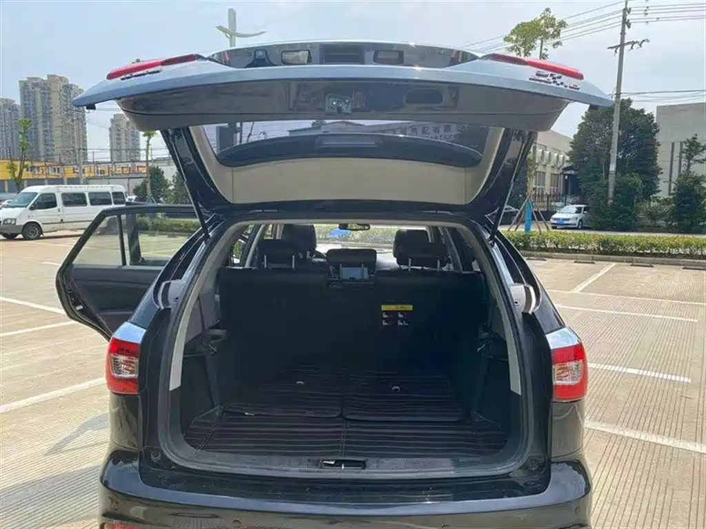BYD S7 2015