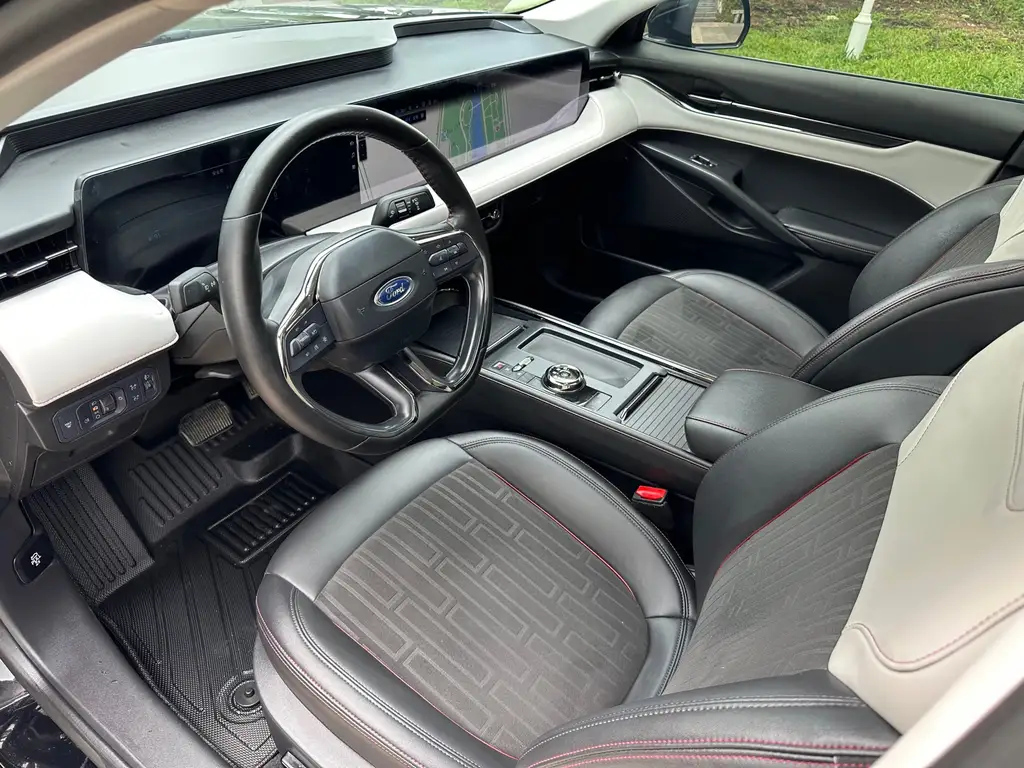 FORD MONDEO 2022