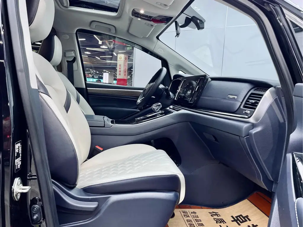 TRUMPCHI M8 2021