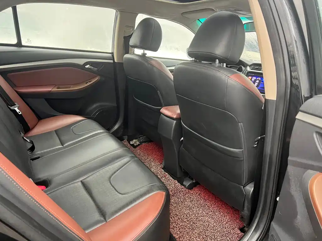 BYD G5 2015