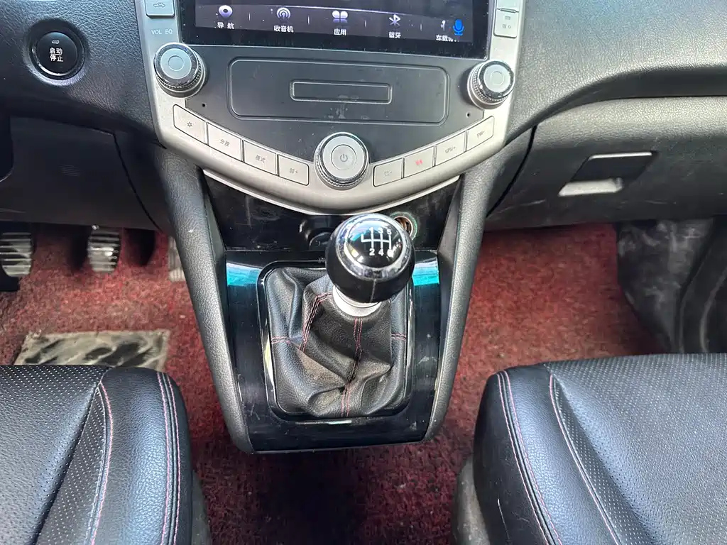 BYD S6 2014