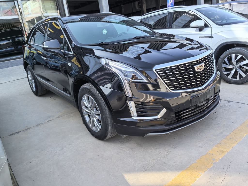 CADILLAC XT5 2021