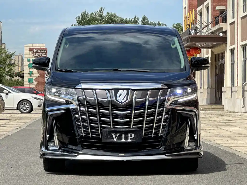 TOYOTA ALPHARD 2018