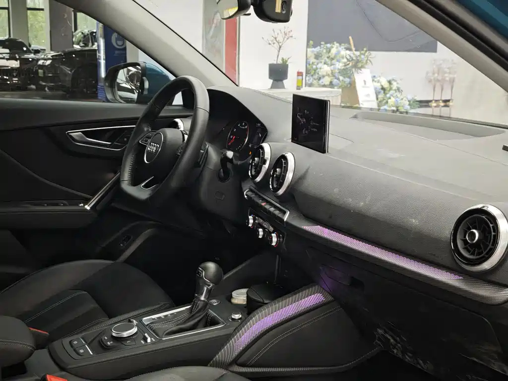 AUDI Q2L 2022