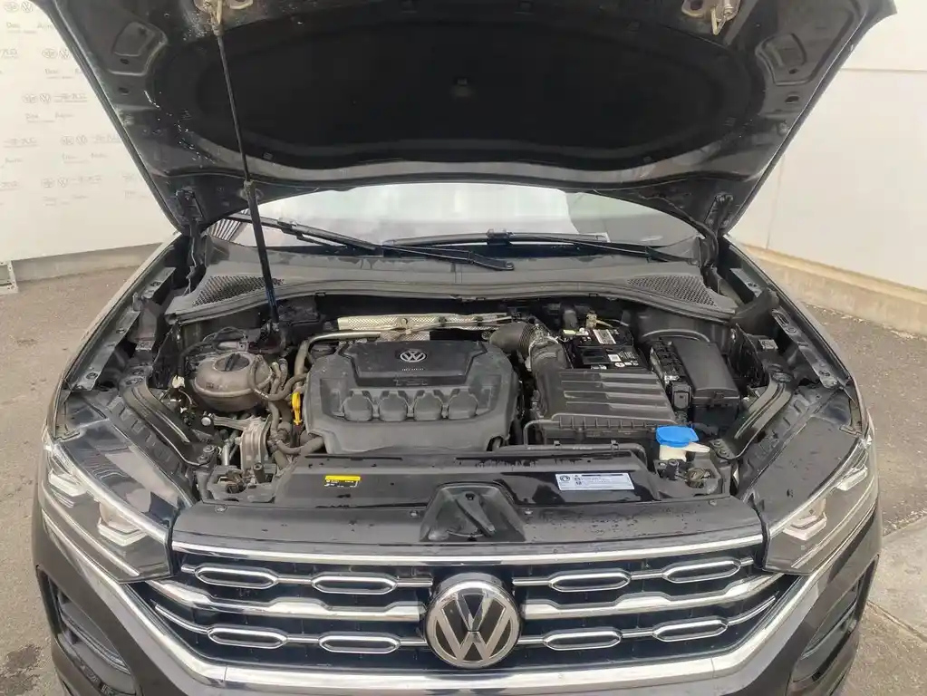 VOLKSWAGEN TAYRON 2019