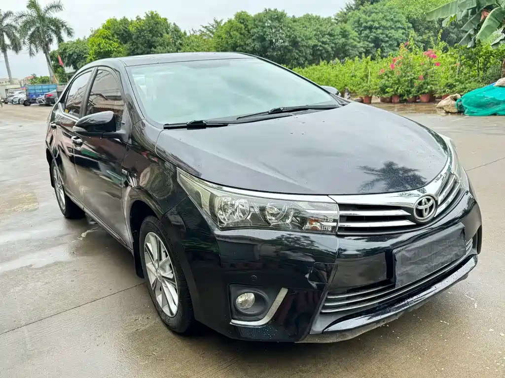 TOYOTA COROLLA 2014