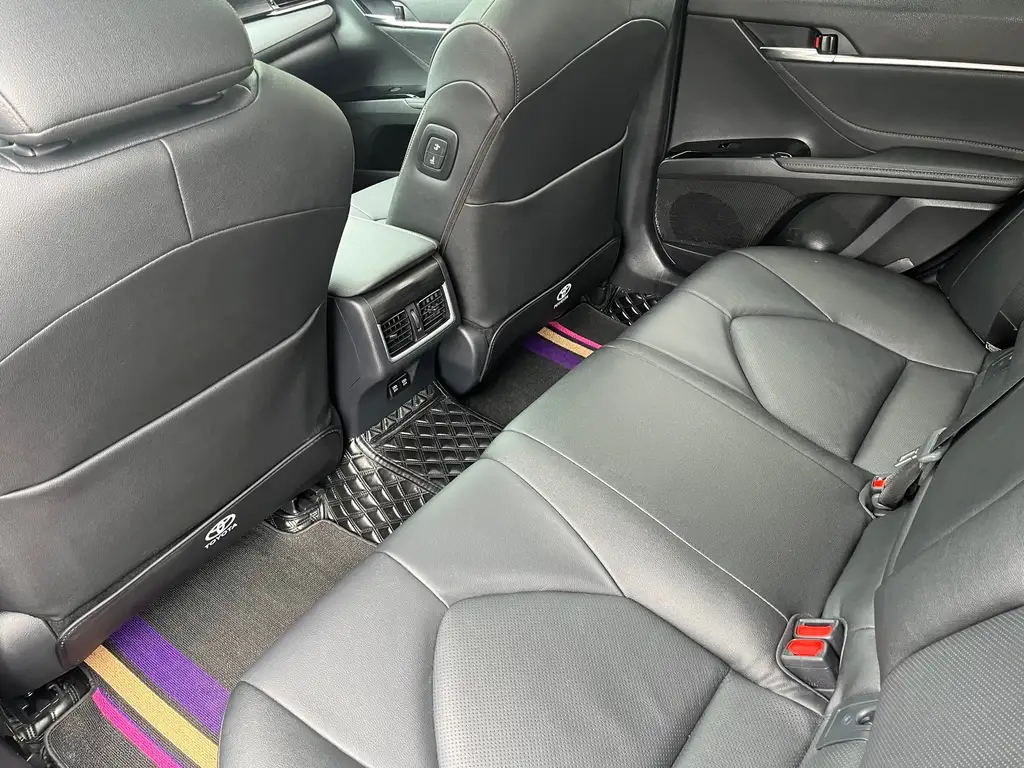 TOYOTA CAMRY 2021