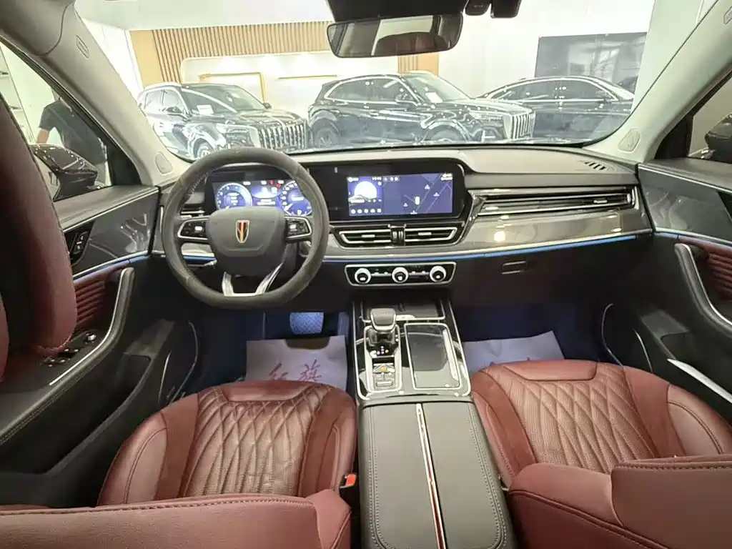 HONGQI HS5 2023
