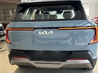 Заказать KIA EV5