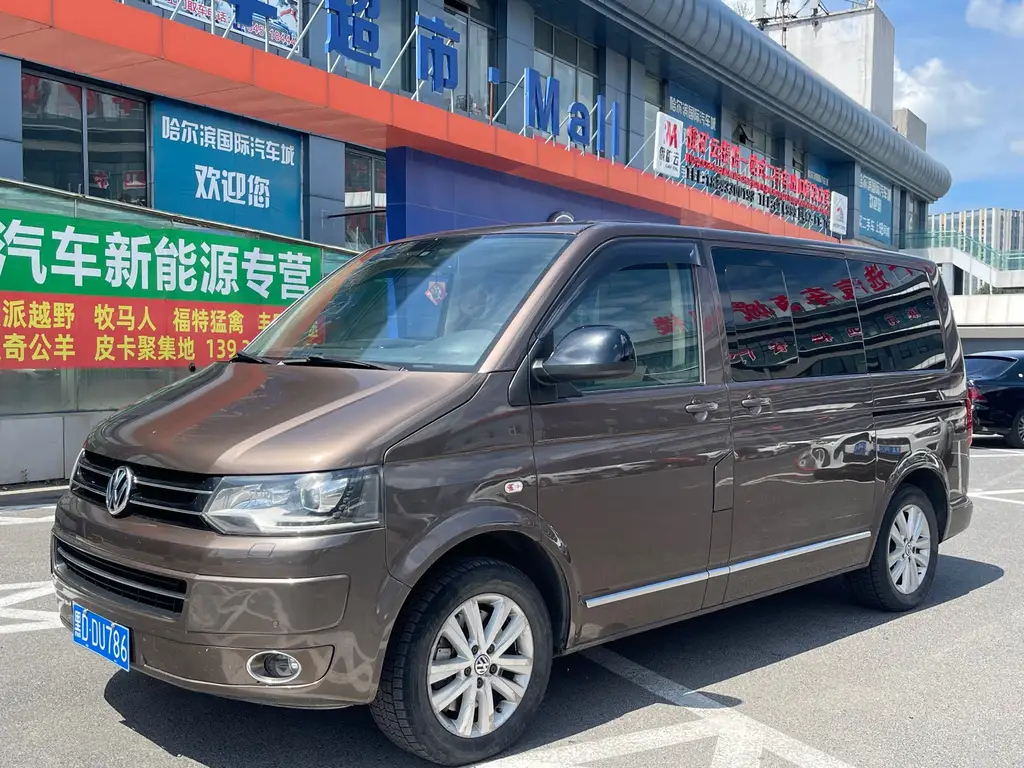 VOLKSWAGEN MULTIVAN 2012