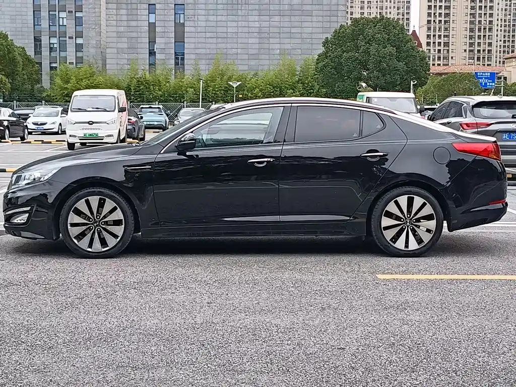 KIA K5 2012