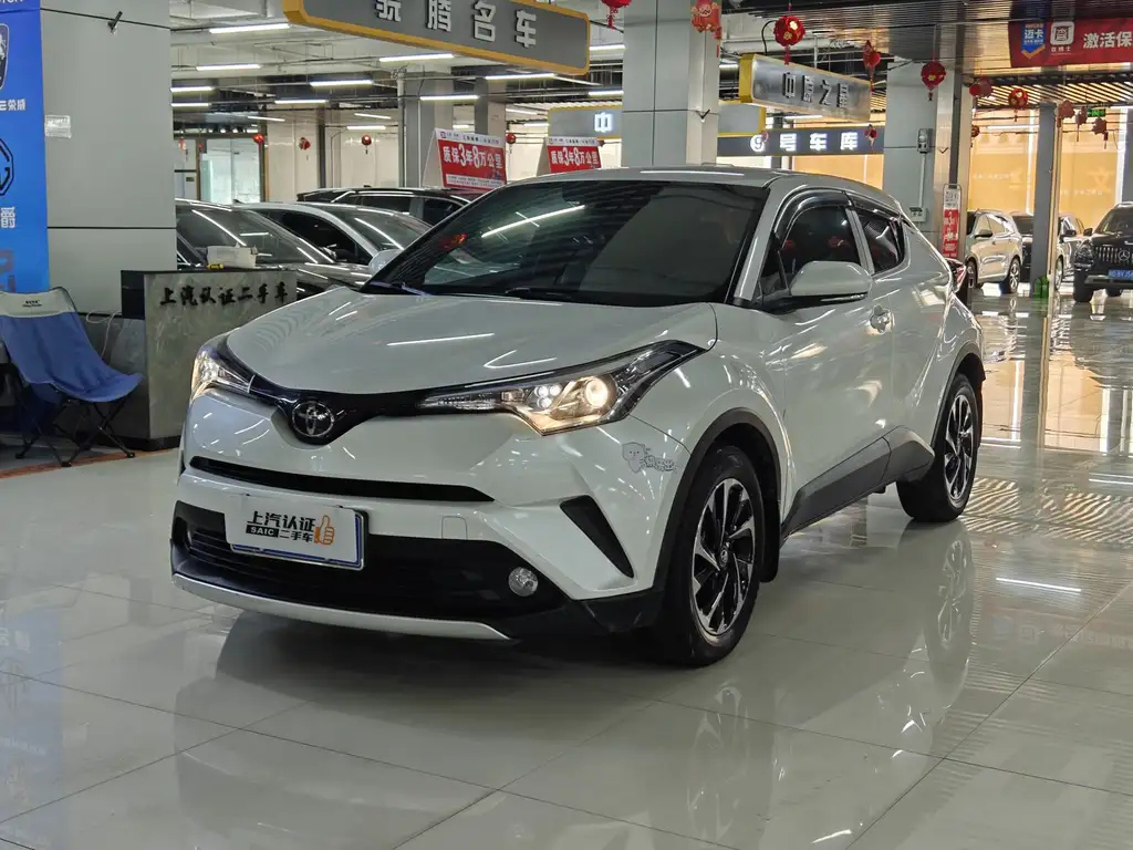 TOYOTA IZOA 2018
