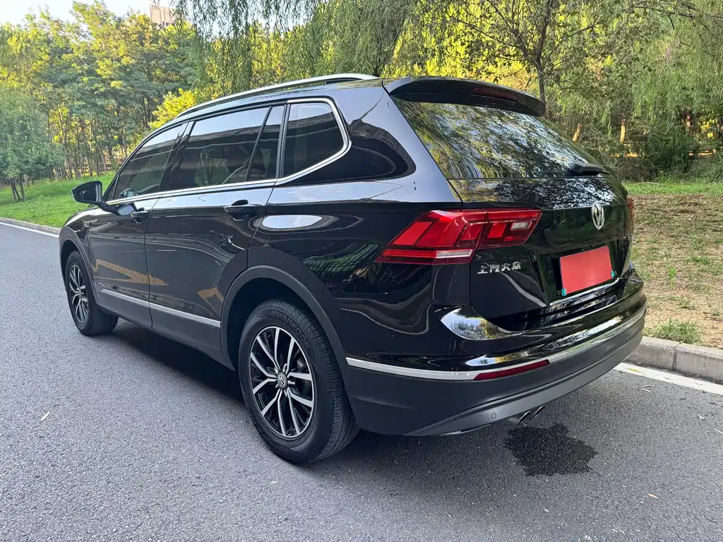 VOLKSWAGEN TIGUAN L 2018