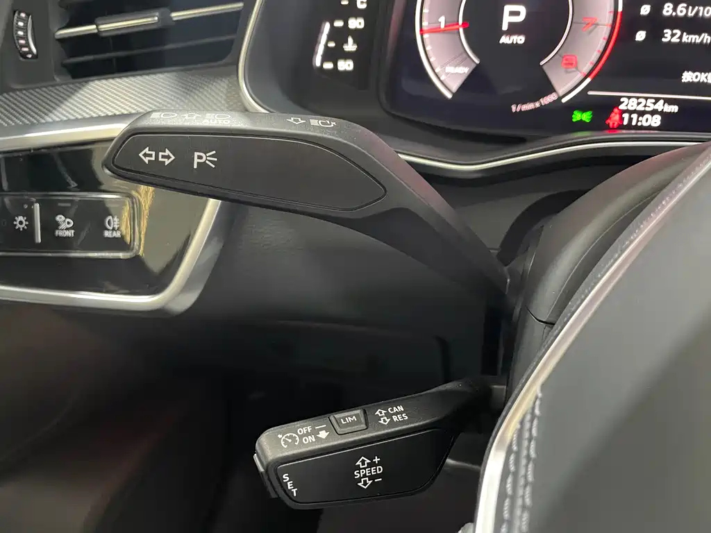 AUDI A6L 2023