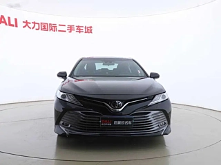 TOYOTA CAMRY 2020