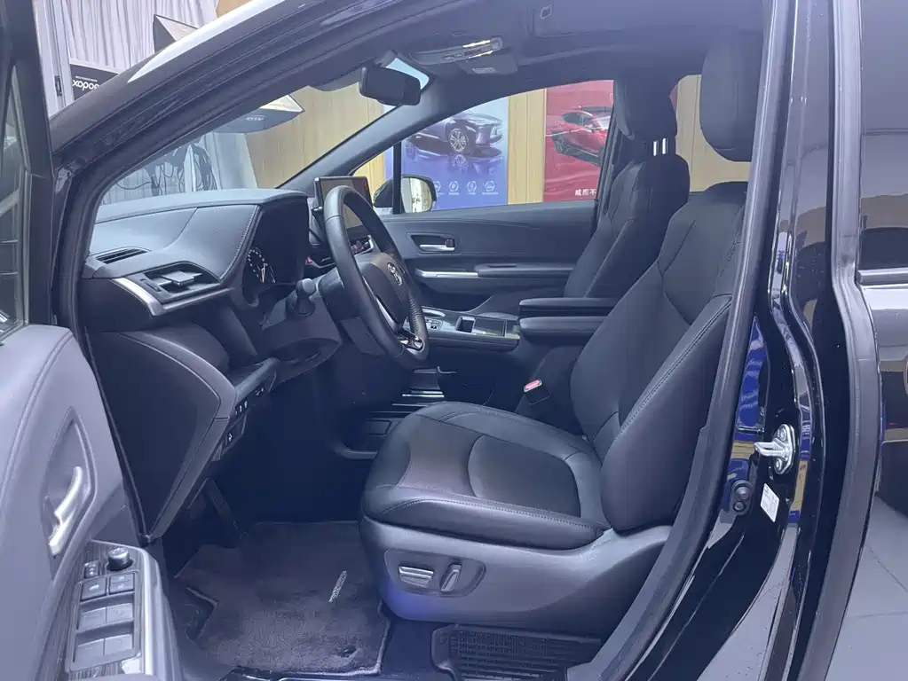 TOYOTA SIENNA SIENNA 2023