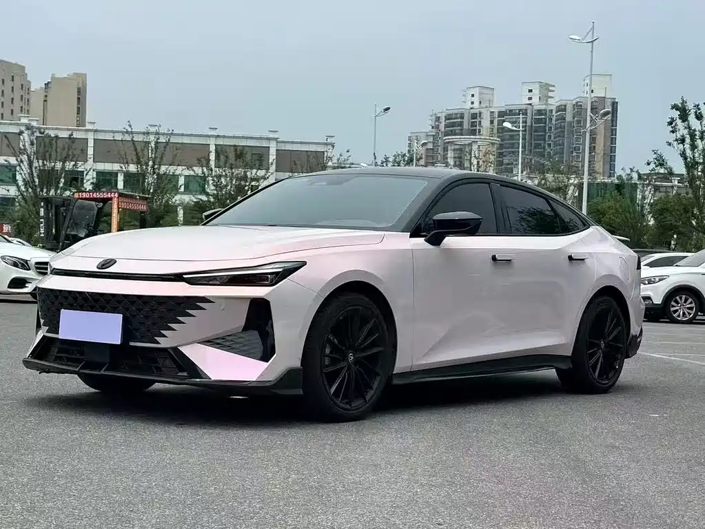 CHANGAN UNI-V 2024