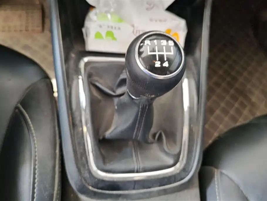 ROEWE I5 2019