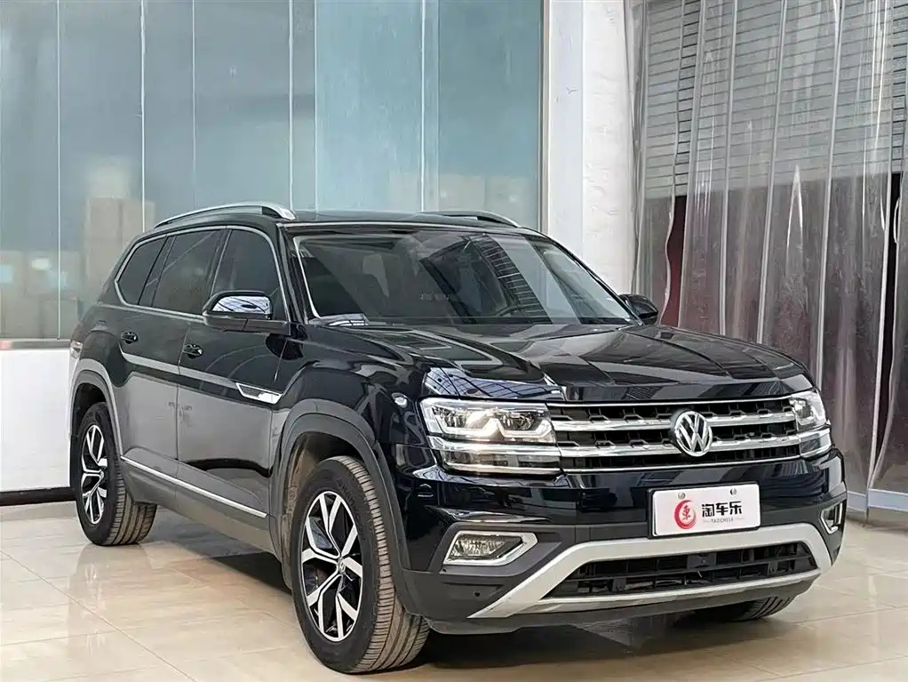 VOLKSWAGEN TOURAN 2021