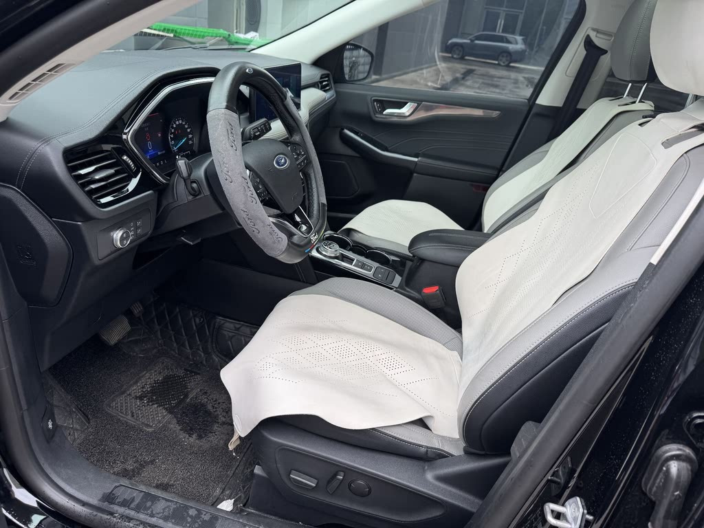 FORD ESCAPE 2020
