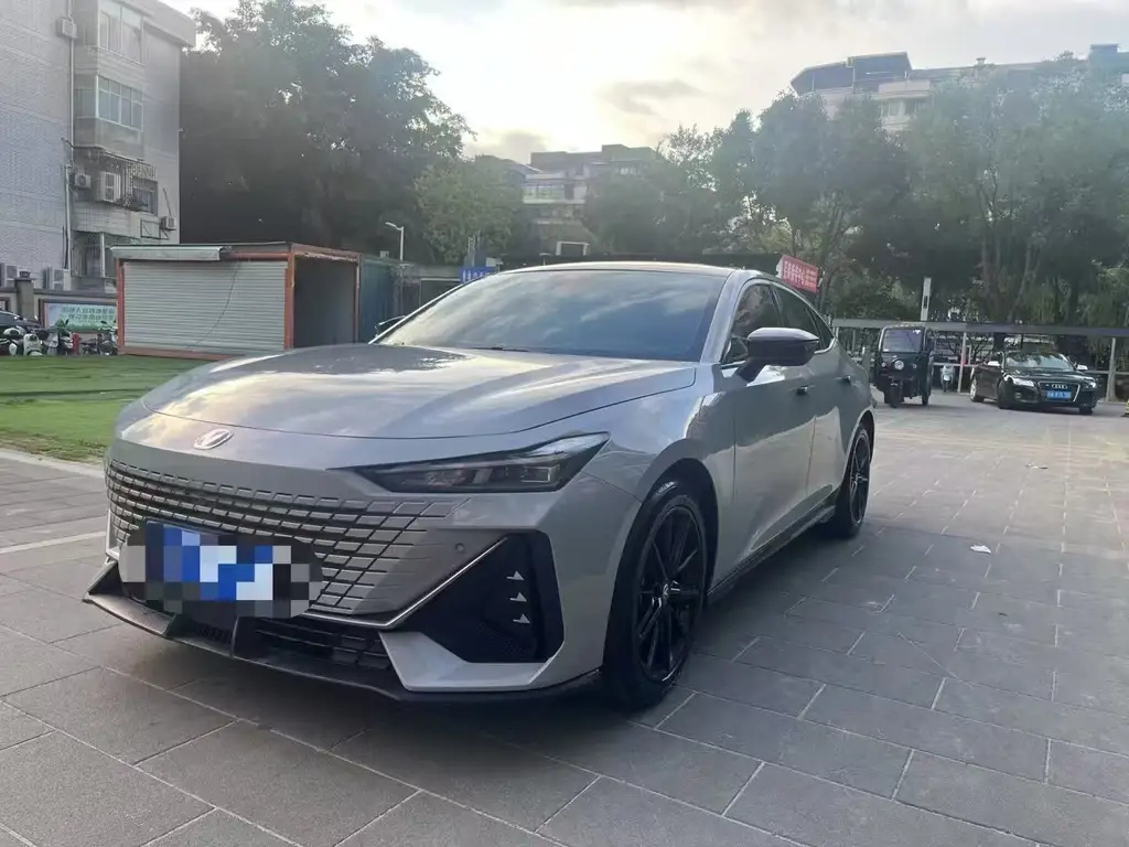 CHANGAN UNI-V 2022
