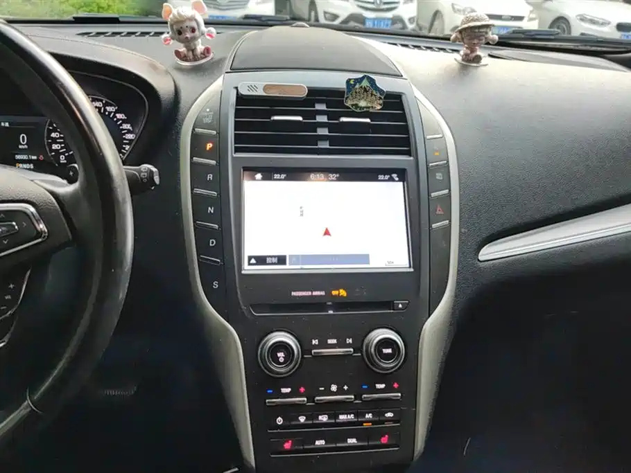LINCOLN MKC 2018
