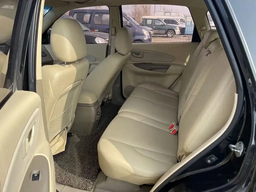 HYUNDAI TUCSON 2012