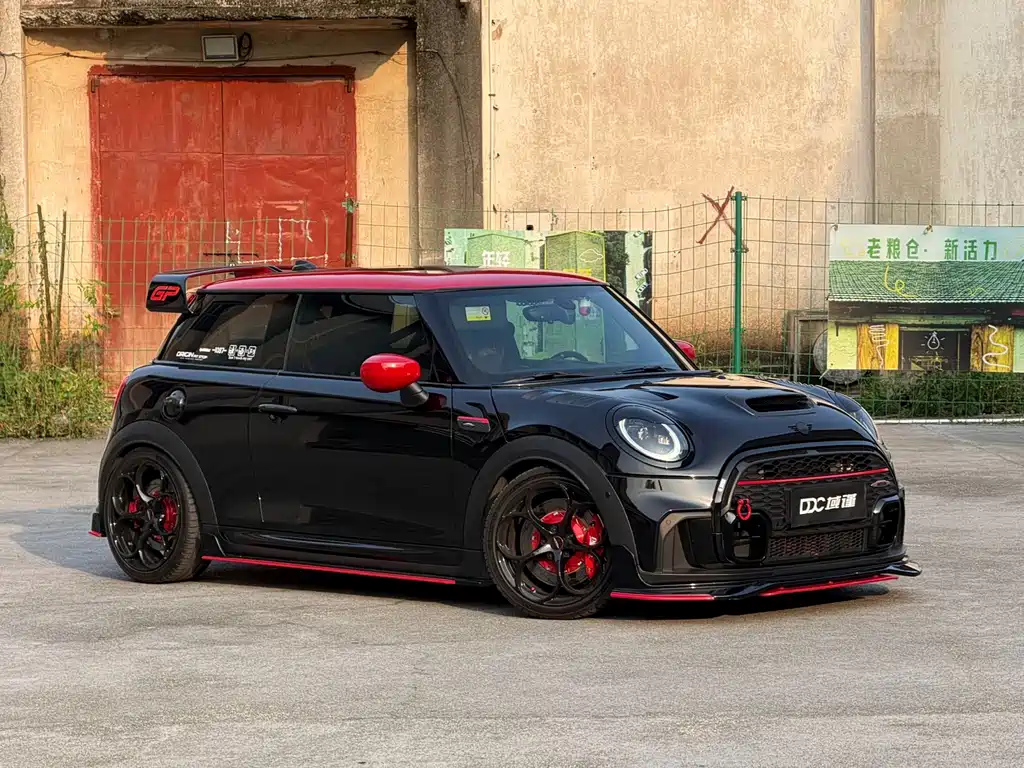 MINI JCW 2022