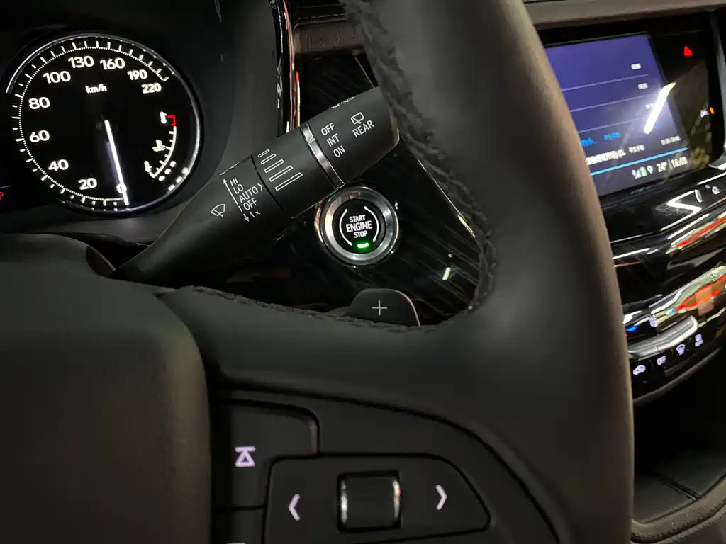 CADILLAC XT6 2022